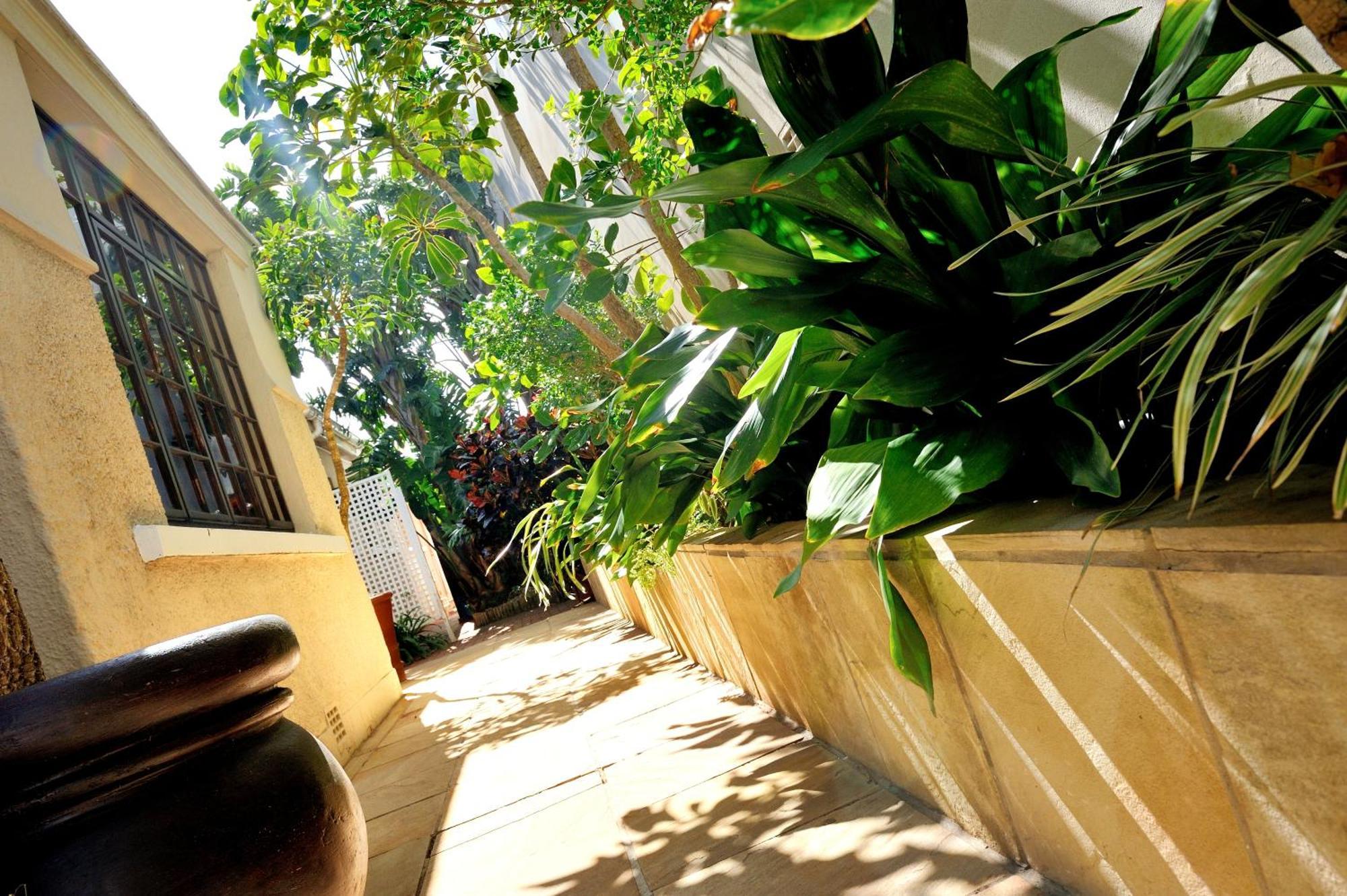 Beachwalk Bed And Breakfast - #Solar Energy #No Loadshedding Port Elizabeth Esterno foto